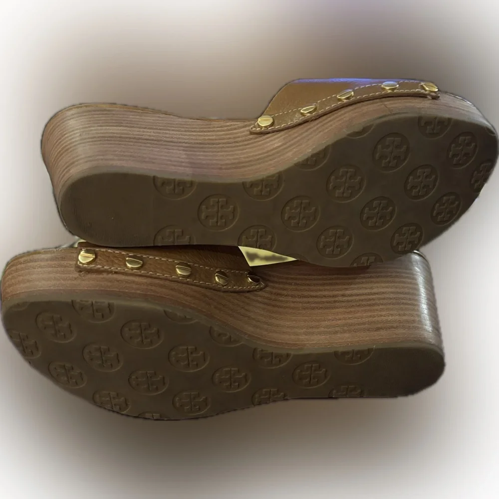 Tory Burch Brown Patty Wedge Sandals like New - Picture 7 of 8